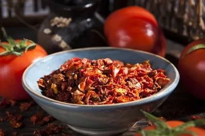 Tomato Dehidrasi Asli